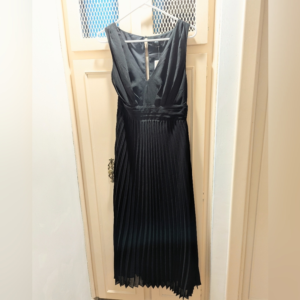 NWT RW&CO. Black Dress with Pleats -Small/Med
